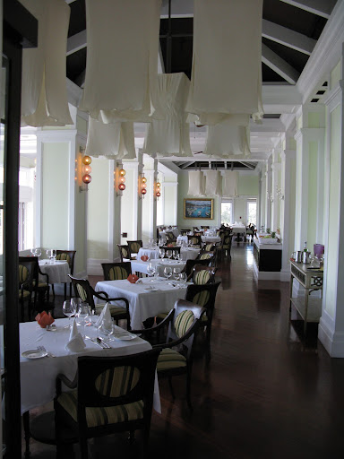 Here's Il Cielo restaurant between lunch and dinner.