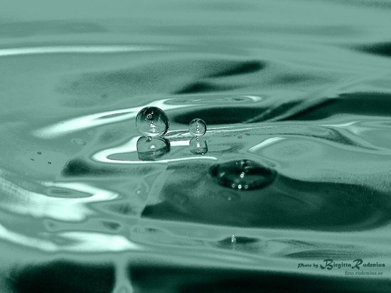 water_20111108_droplets