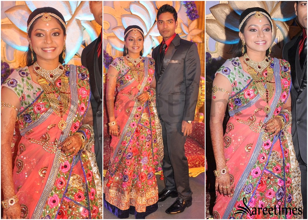 [Aparna_Pillai_Bridal_Saree%255B4%255D.jpg]
