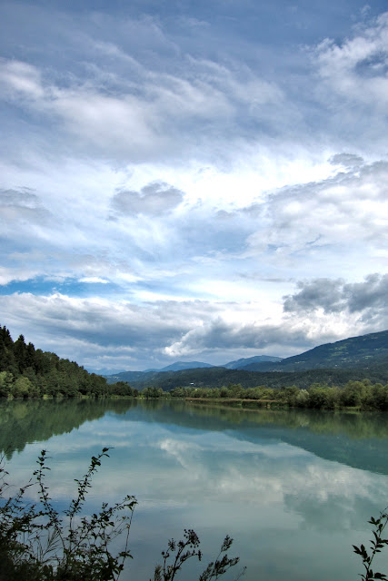 The blue Drava river.