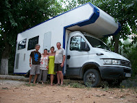 Arrivée en Turquie - Audrey retrouve ses parents - Location d'un camping-car !