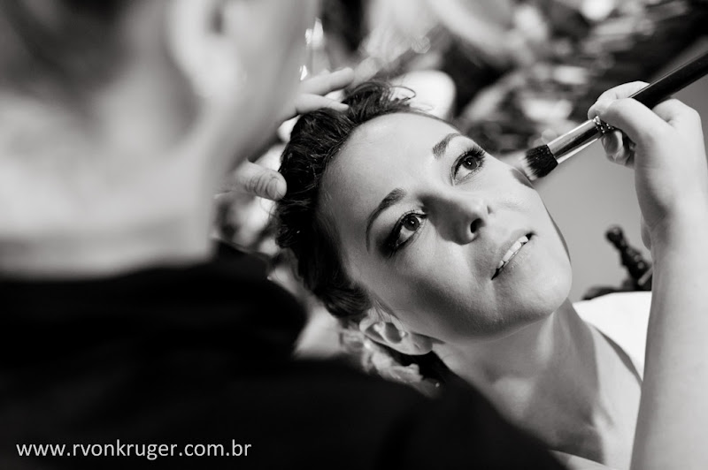 Fotos de Mariana e Diogo. Foto numero 03 de Rogerio von Kruger, fotografo no Rio de Janeiro (RJ), que faz fotos de casamento, fotos de musica, fotos de shows e fotos de eventos. Rogerio von Kruger faz fotos digitais de casamento no Rio de Janeiro, RJ. fotos de casamento foto digital rio janeiro rj festa noiva noivas festas album casamentos digitais retrato fotografia eventos