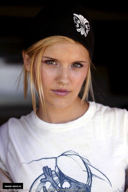 maggie grace linda sensual sexy sedutora desbaratinando  (49)