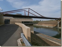 Vroenhoven: brug over het Albertkanaal