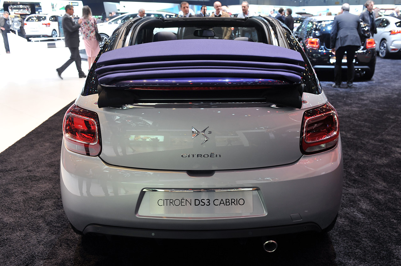 2013-Citroen-DS3-Cabrio-7.jpg