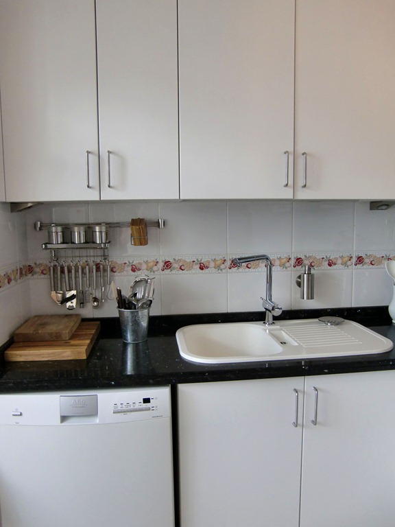 [Cocina%2520vista%2520frontal%25202l%255B5%255D.jpg]