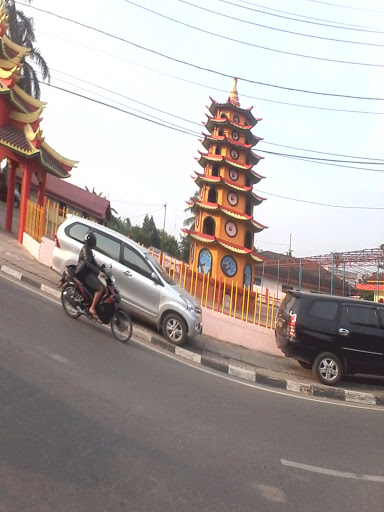 Pagoda Klenteng Jln Srijaya Negara