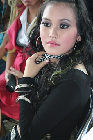 [33%2520Foto%2520Artis%2520Selebriti%2520Ayu%2520TingTing%2520-%2520Dia%2520Ayu%2520Rosmalina%2520by%2520FotoSelebriti.NET%255B3%255D.jpg]