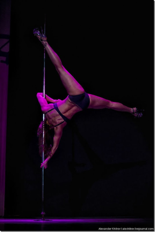 russian-pole-dancing-competition-18