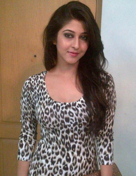 [sonarika_bhadoria_rare_stylish_pics%255B4%255D.jpg]