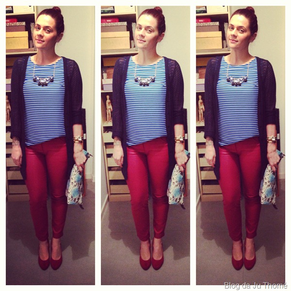 look calça burgundy, blusa listrada, sapato vermelho, clutch estampa de cobra e maxi colar renner (2) look calça burgundy, blusa listrada, sapato vermelho, clutch estampa de cobra e maxi colar renner (2)
