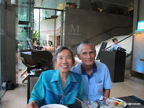 พู่กันฉลองวันเกิดยาย ตา
