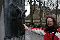Horsie!