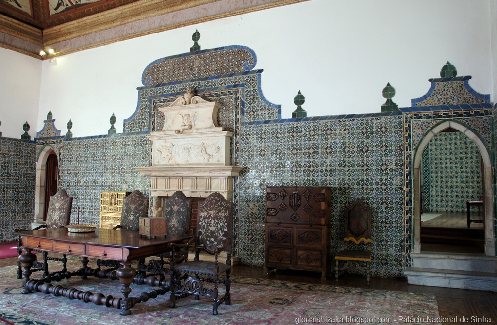 [Gloria%2520Ishizaka%2520-%2520Palacio%2520nacional%2520de%2520%2520Sintra%252039%255B8%255D.jpg]