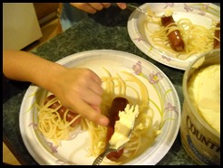 Hot Dogs and Spagetti noodles (6) (Medium)