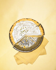 Chamomile tea gives added flavor to this cream pie