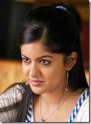 Cute Ishita Dutta in Chanikyudu Movie Stills