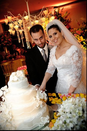 Fotos de Casamento Flávia e Márcio no Clube do Vasco. Foto numero 12 da cerimonialista Liliane Cariello, do Rio de Janeiro, RJ, que faz cerimonial de casamentos, cerimonial de eventos, cerimonial de festas, cerimonial de 15 anos, cerimonial de bodas, cerimonial de eventos sociais, cerimonial de aniversários, decoração de casamento, decoração de festas de 15 anos, decoração de eventos sociais, decoração de aniversários, buffet de casamento, buffet de 15 anos, buffet festas, buffet eventos e assessoria cerimonial. cerimonial casamento cerimonialista eventos casamentos rio festa buffet 15 anos niteroi festas de janeiro rj catering decoraçao praia doce para decorações arranjos