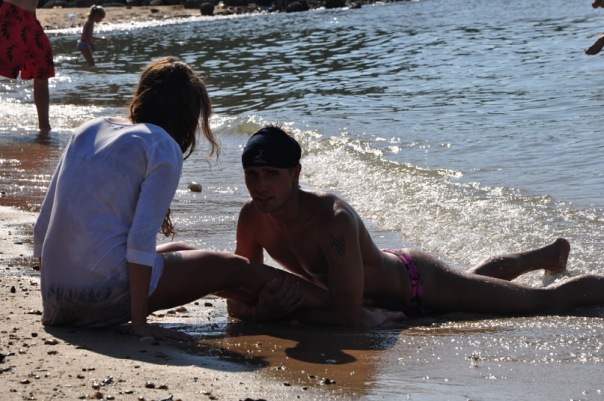 Lesli Wing Pickup Girl At Beach, Alex Lesley