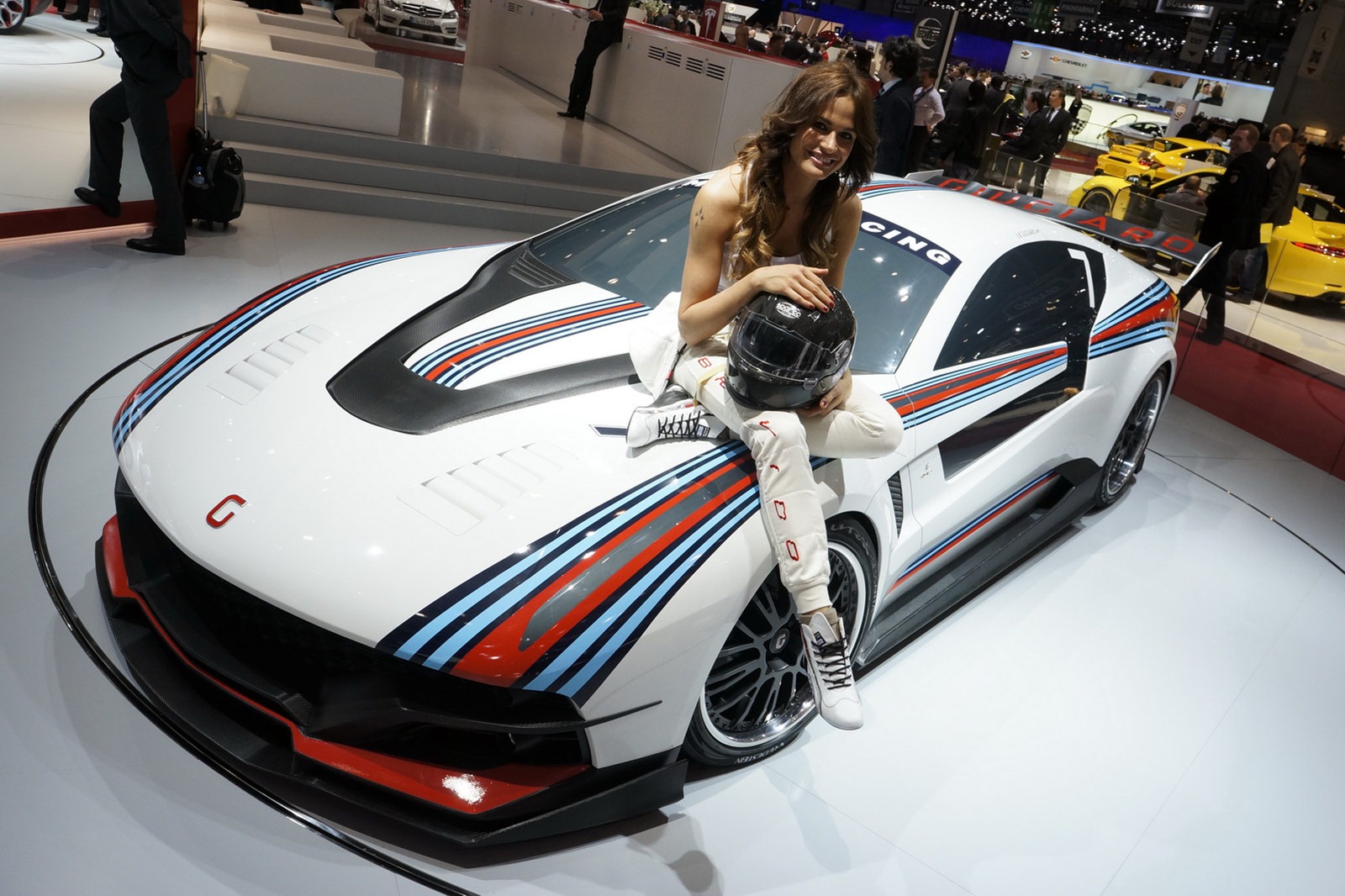 Italdesign-Brivido-GT-1%255B5%255D.jpg
