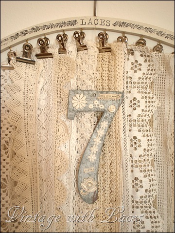 Lace on Clohtes Hanger Lace on Clohtes Hanger
