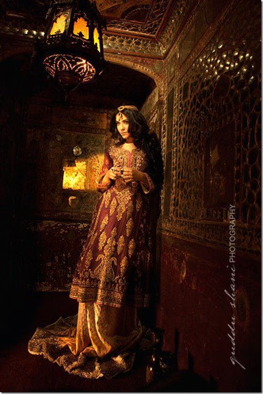 Nickie-Nina-Mughal-Raj-5 Nickie-Nina-Mughal-Raj-5