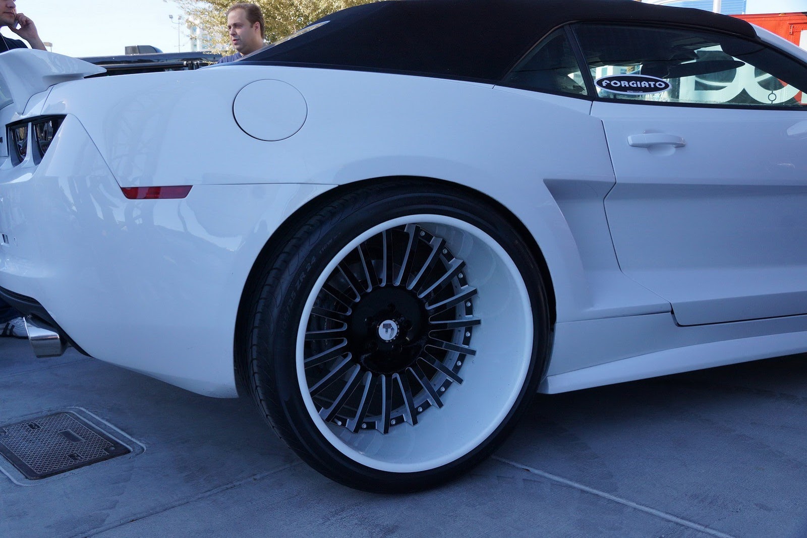 [SEMA-2012-Cars-554%255B2%255D.jpg]