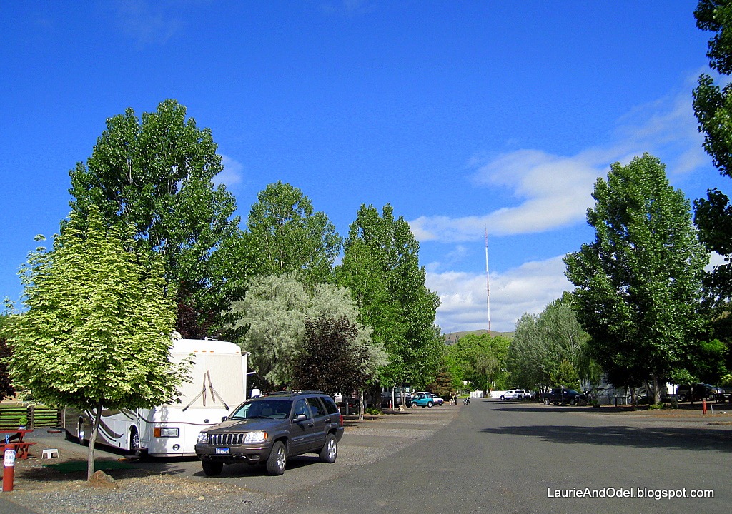 [Main%2520road%2520at%2520Grant%2520County%2520Fairgrounds%255B3%255D.jpg]