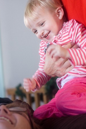 12-28-12_elliott-laugh_thumb1