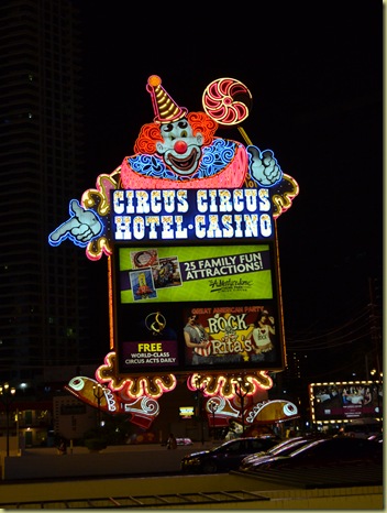 Circus Circus Sign