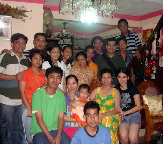 February 20: Mark Reyes with Mother, Sisters and Brother (Parang, Marikina City)