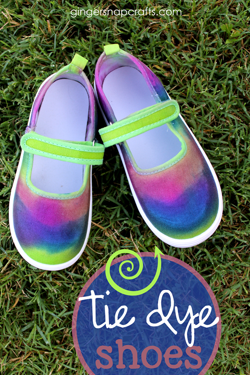 [Tie%2520Dye%2520Shoes%2520for%2520%2523backtoschool%2520at%2520GingerSnapCrafts.com%2520%2523tiedyeyoursummer%2520%2523ilovetocreate%2520%2523tdys%2520%2523ad%255B15%255D.png]