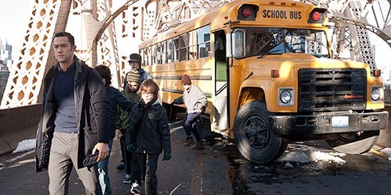 batman-tdkr-bus-niños batman-tdkr-bus-niños