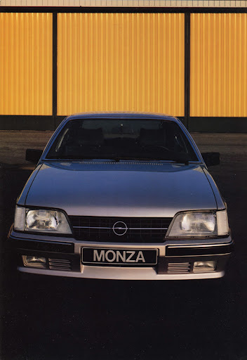 Opel_Monza_1984 (2).jpg