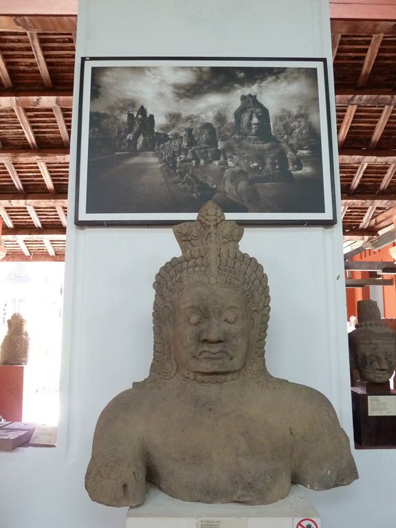 [Cambodia-Phnom-Penh-National-Museum-%255B20%255D.jpg]