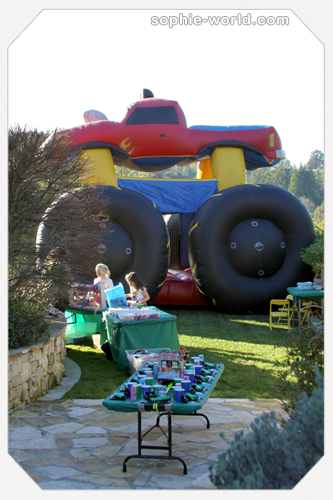 Bounce house truck