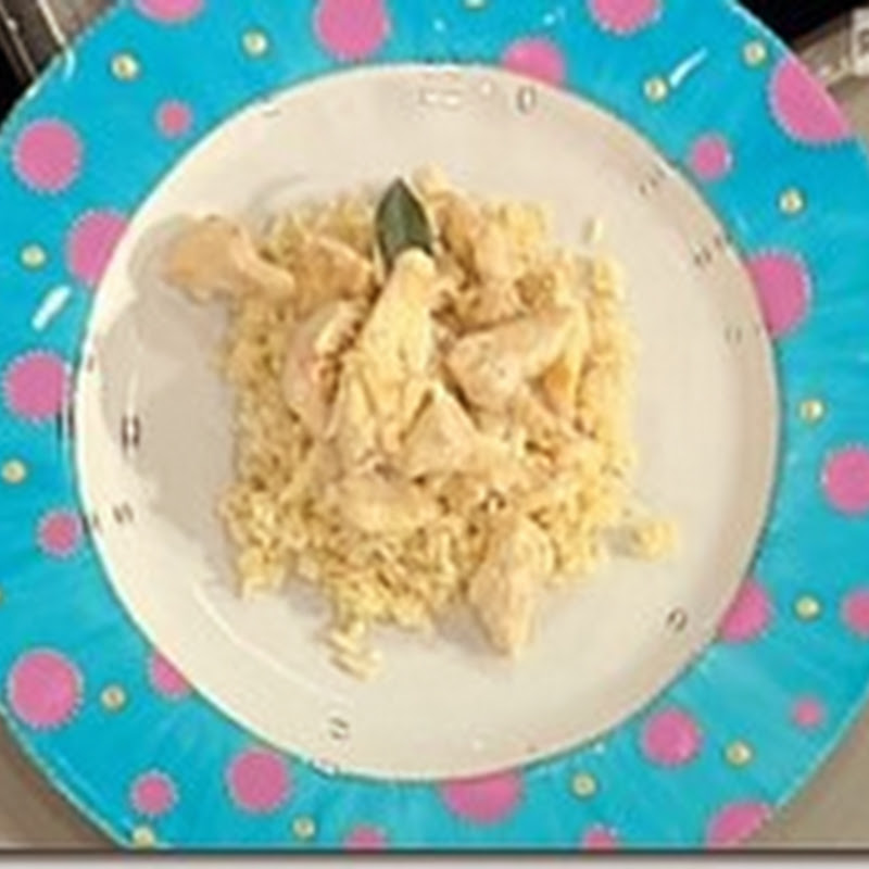 Bocconcini di pollo al limone e cocco con riso pilaf allo zafferano