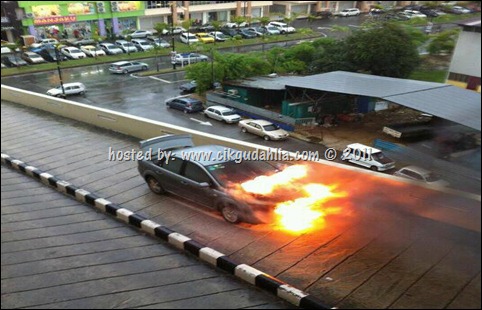 kereta terbakar ecm kuantan