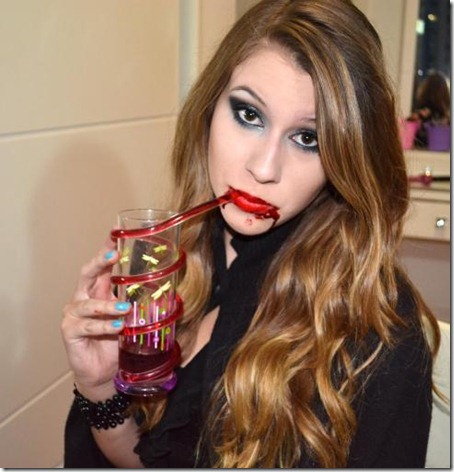 nina-vamp1_large