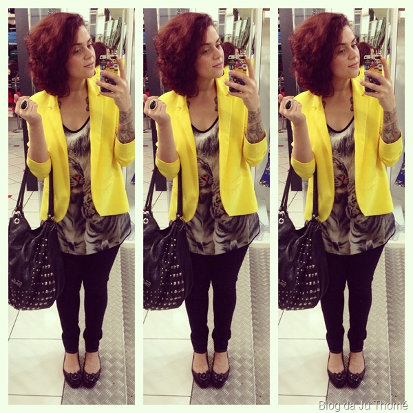 look blazer amarelo, blusa estampada e jeans preto (2)