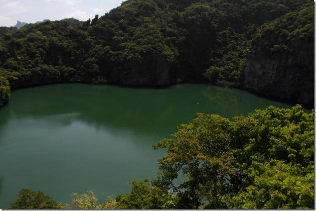 Emerald Lake in Angthong
