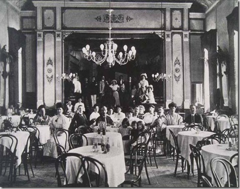 immagine mostra. L'Italia a tavola, Nelle immagini fotografiche della Biblioteca Vallicelliana (1860 - 1970) immagine mostra. L'Italia a tavola, Nelle immagini fotografiche della Biblioteca Vallicelliana (1860 - 1970)
