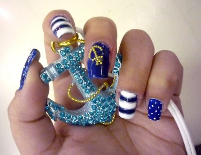July 4th Nails_7