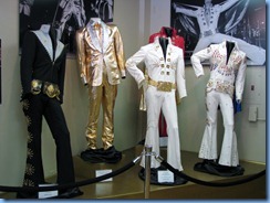 8279 Graceland, Memphis, Tennessee - Elvis Presley Fashion King store 8279 Graceland, Memphis, Tennessee - Elvis Presley Fashion King store