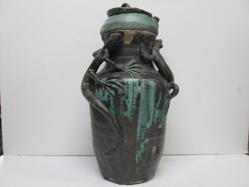 Iguana Covered Vase
