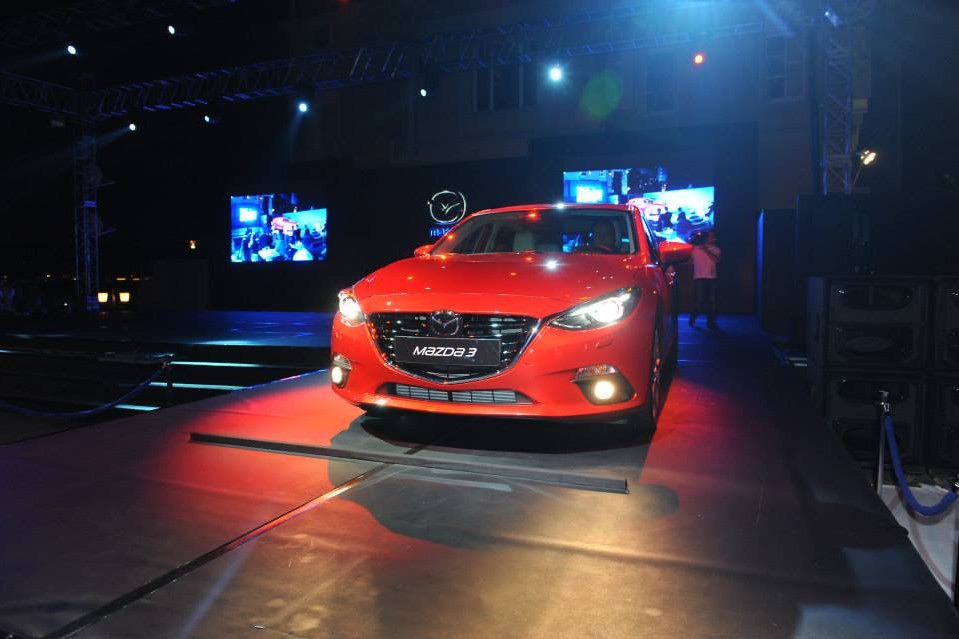 [New-Mazda3-Pres16%255B2%255D.jpg]