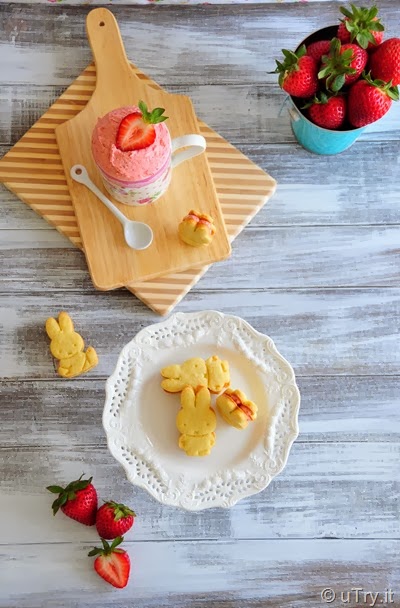 Lemon and Strawberry Cream Sandwich Cookies