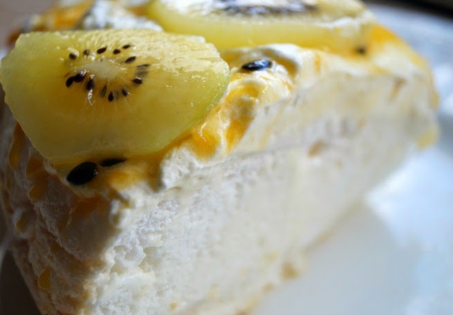 Slow Cooker Pavlova 4 Slow Cooker Pavlova 4