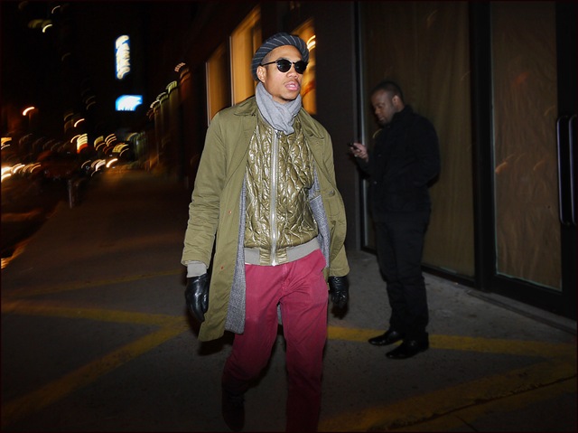 [3%2520m%2520red%2520pants%2520green%2520quilt%2520vest%2520green%2520top%2520coat%2520sunglasses%2520stripped%2520pork%2520pie%2520hat%2520ol%255B3%255D.jpg]