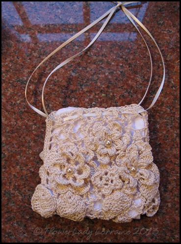 09-10-crochet-purse